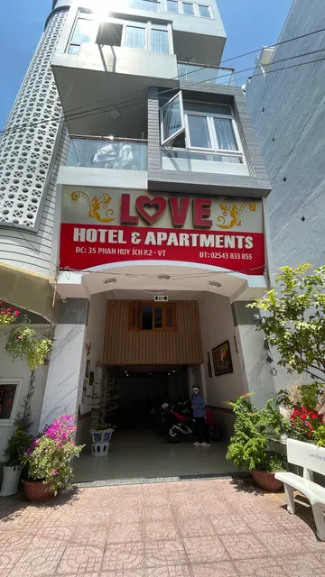 Love Hotel & Apartment