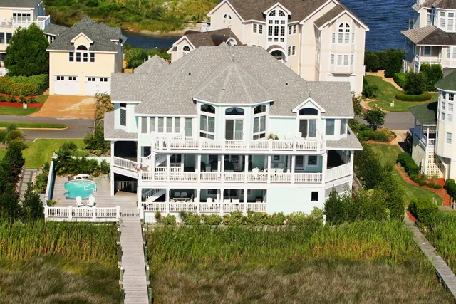 Pirate's Cove Realty