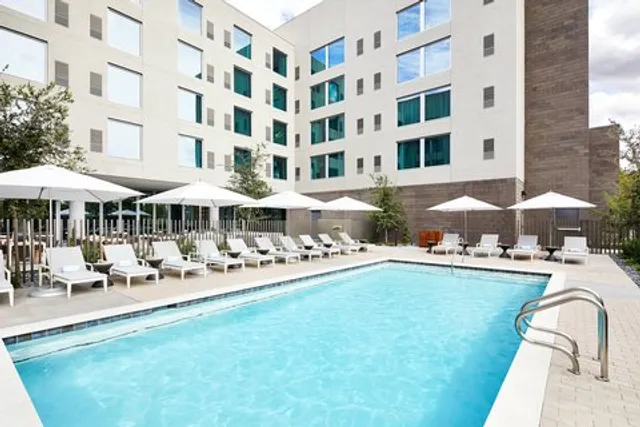 AC Hotel Phoenix Biltmore