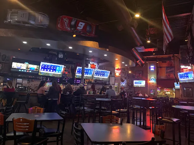 Rhino's Sports & Spirits