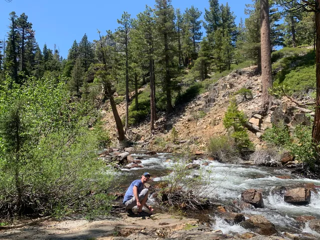 Trailhead Fallen Leaf Lake
