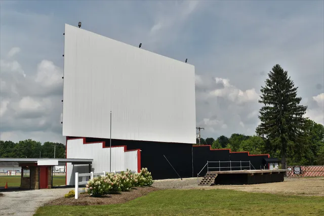 Reynolds Drive In