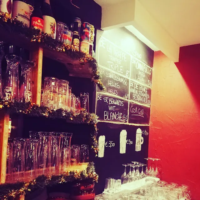 La Belle Epoque Cafe