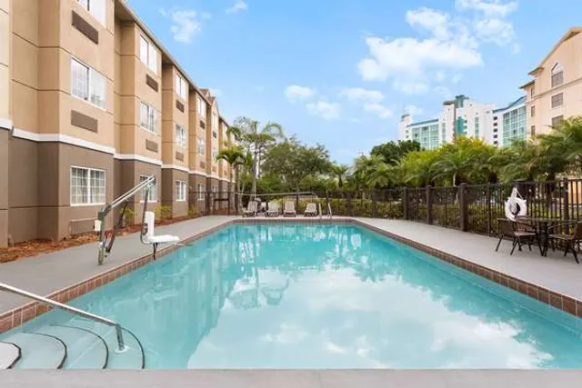 Baymont by Wyndham Orlando/International Dr/Universal Blvd
