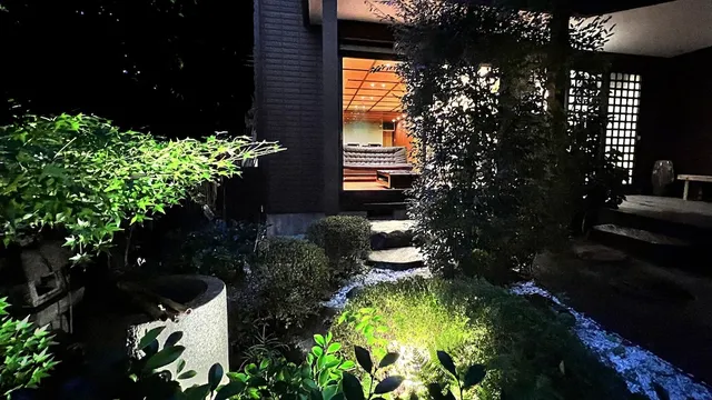 Hananobou Kinkakuji-michi, Kyoto