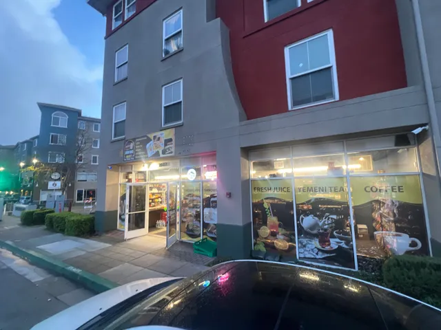 Halal Good Subs Market