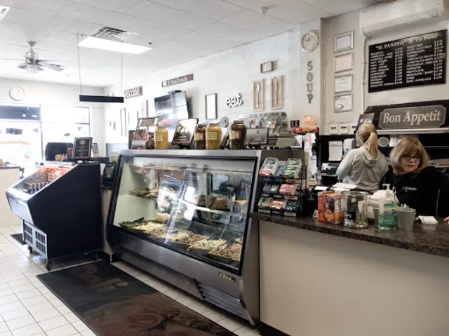 Il Panino Italian Deli & Catering