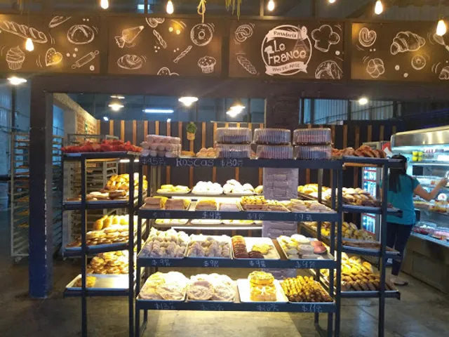 Panadería Le France Plateros