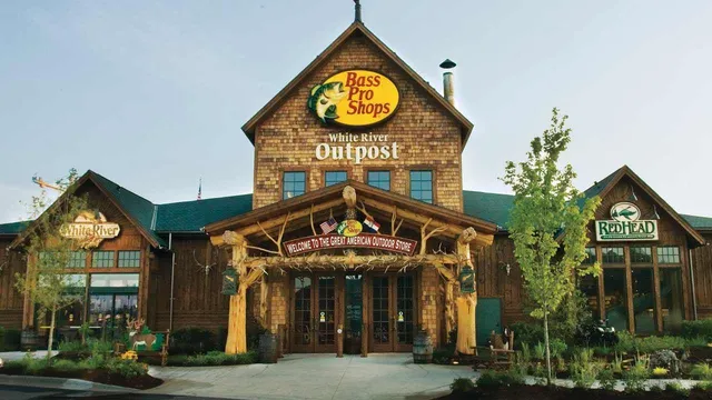 Bass Pro Shops