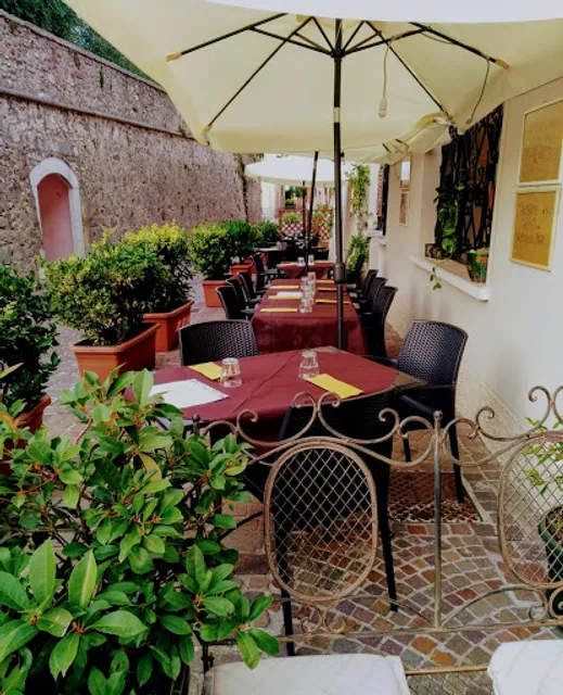 Trattoria Bar Centrale e locanda San Felice