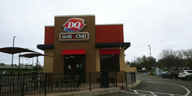 Dairy Queen Grill & Chill