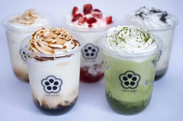 わらびもちドリンクMIYABI両国店