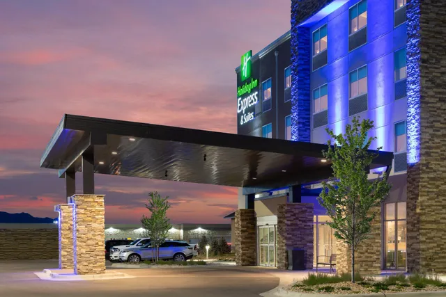 Holiday Inn Express & Suites Colorado Springs South I-25 by IHG