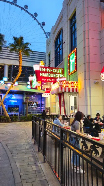 In-N-Out Company Store