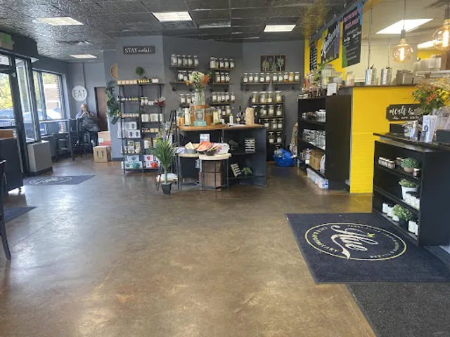 Hue Cafe & Apothecary