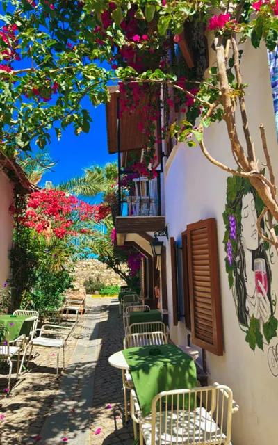 Pangea Sığacık Pansiyon & Bistro