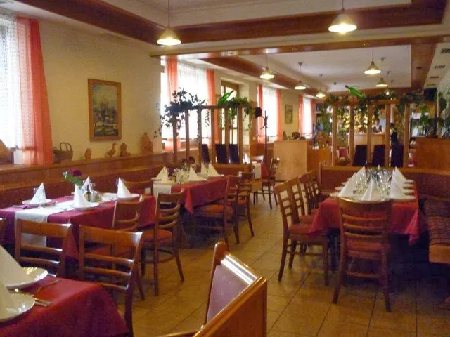 Denis Panzió és Étterem