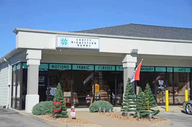 Crafty Midwestern Mommy