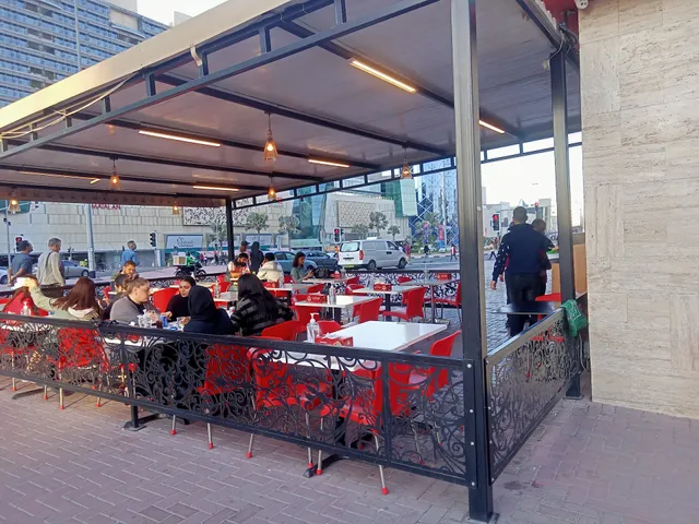 مطعم لفاح فرع أبو هيل - Laffah Restaurant Abu Hail