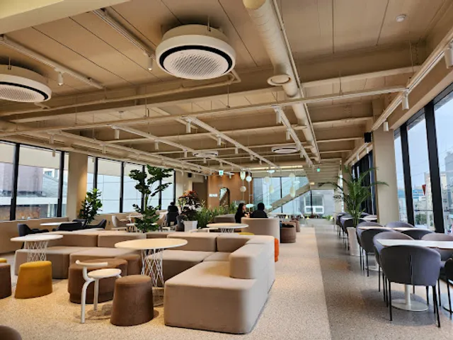 엔제리너스 제주시청DI점