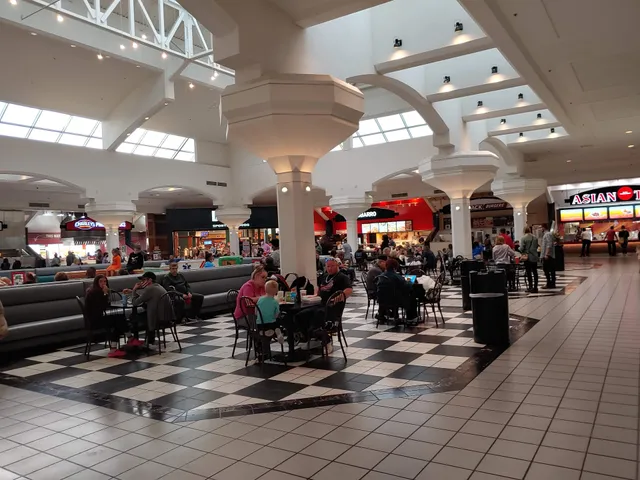 The Shoppes at Fairfield Commons