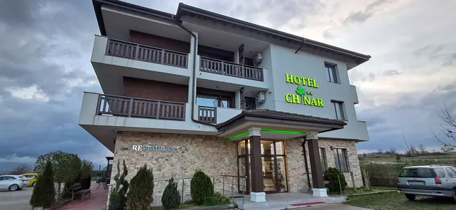 Hotel Chinar Kirkovo