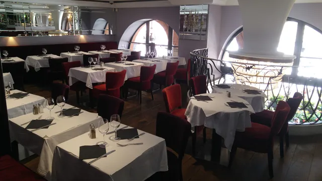 La brasserie Les Arcades