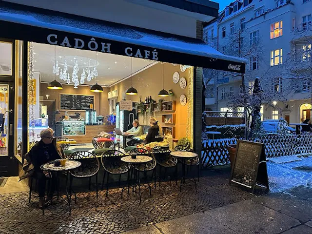 CADÔH Café