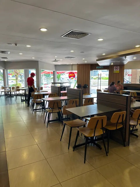 KFC Desa Jaya