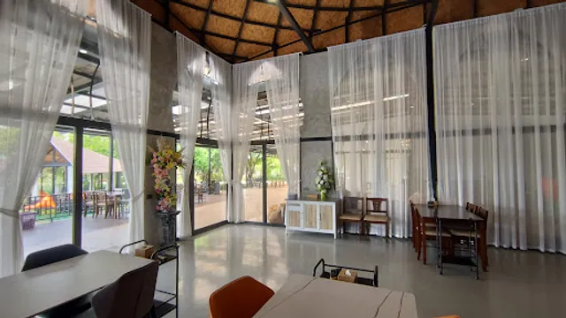 Manpai Sainam Café&Restaurant