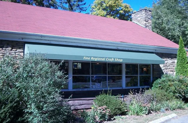 Southern Highland Craft Guild, Tunnel Road