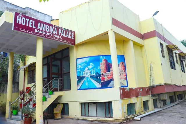 Hotel Ambika Palace