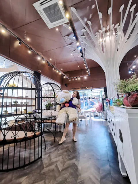 H Cafe - เอช คาเฟ่