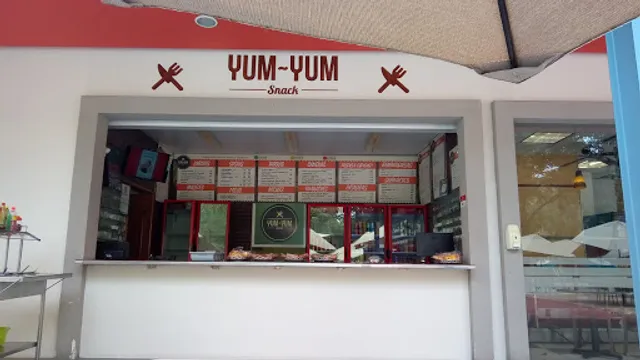 Yum Yum Ciberplaza
