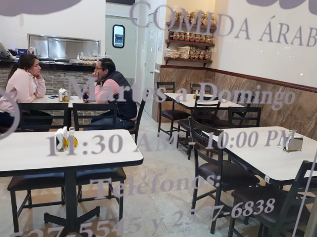 Yamal Comida Arabe Cumbres