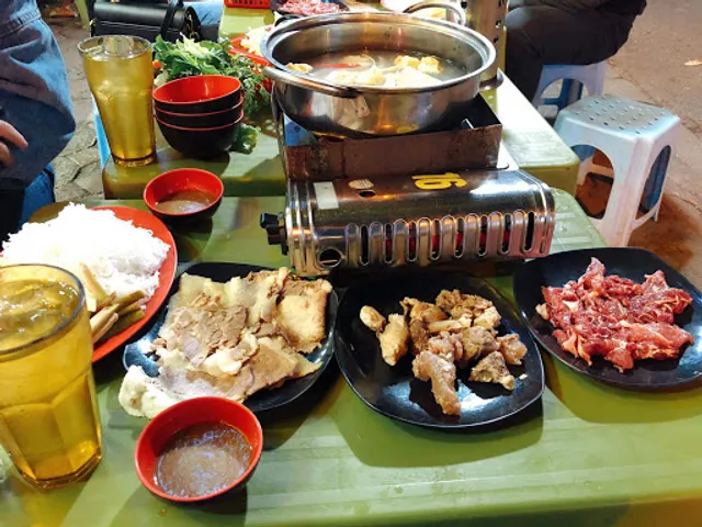 Quán Bò Nhúng Dấm Thái Phiên