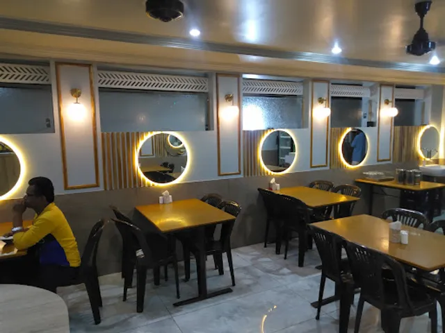 Hotel Amrapali Pure Veg