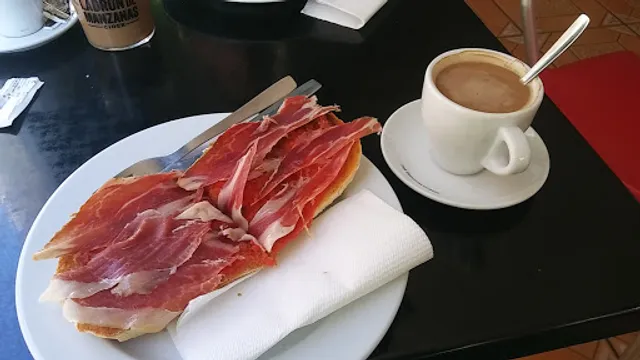 Café Bar Hermanos Torres