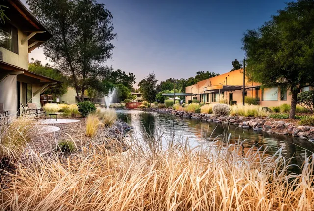 Gaia Hotel & Spa Redding, an Ascend Collection Hotel