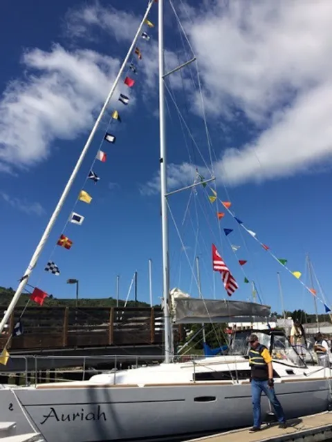 Modern Sailing School & Club