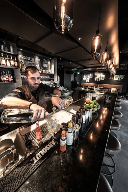 Revier Bar & Grill Adelboden