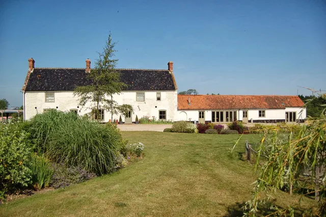 Jex Farmhouse Bed & Breakfast