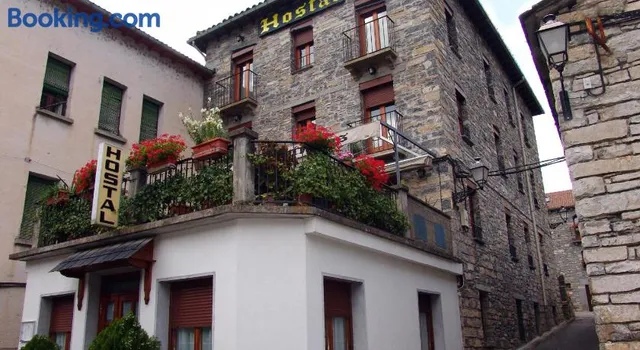 Hostal Pirineos
