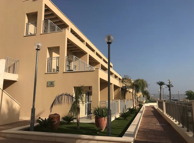 אכסניית אנ"א עין גדי HI Ein Gedi Hostel