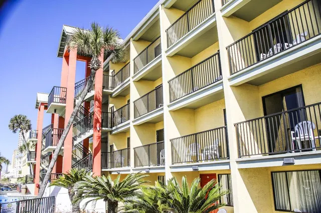 Ramada by Wyndham Panama City Beach