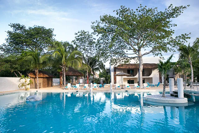 Casa Kaoba Hotel & Suites