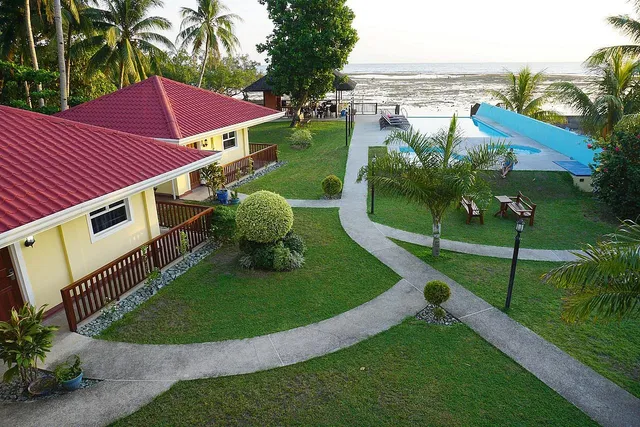 Caimito Beach Hotel