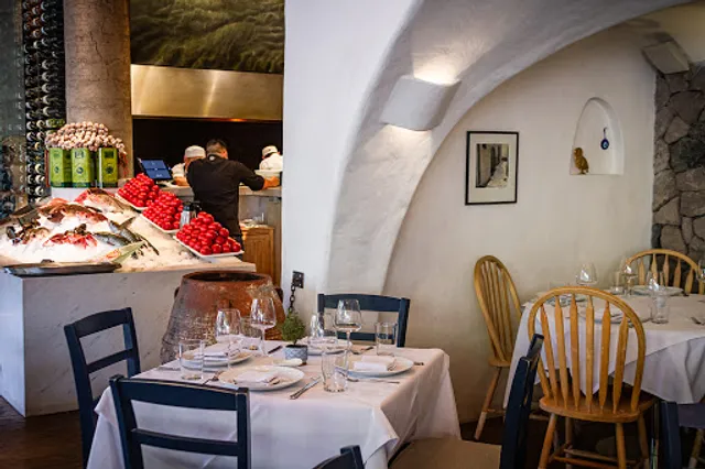 Estiatorio Nostos (Lomas)