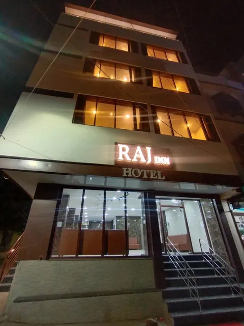 Hotel Raj Inn