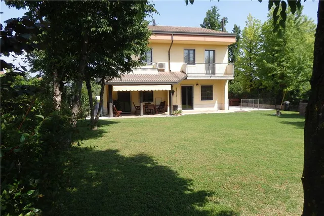 Villa Ghiaia locazione turistica